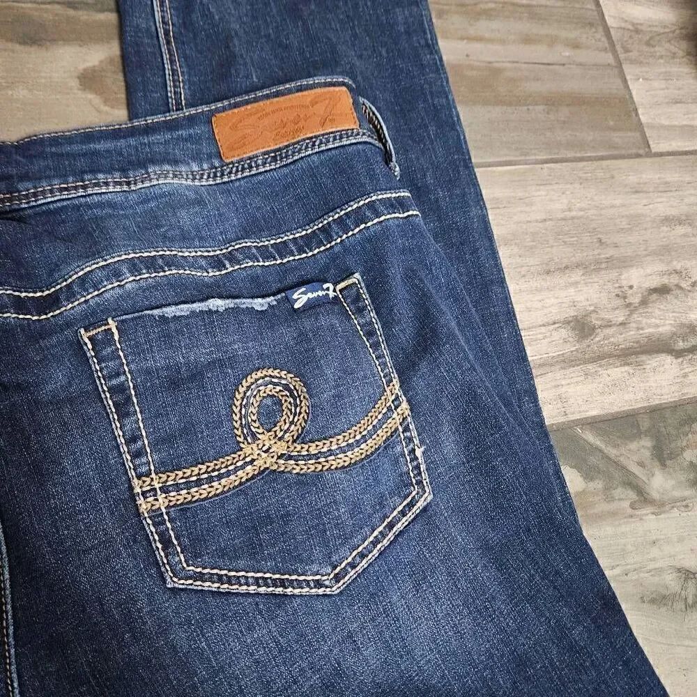 Seven7 Slim Boot Jeans - Picture 8 of 8